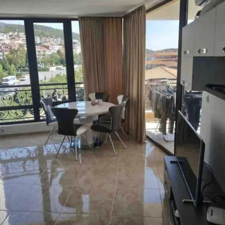 Amazing Facing The Sea بيت للعطل بورغاس